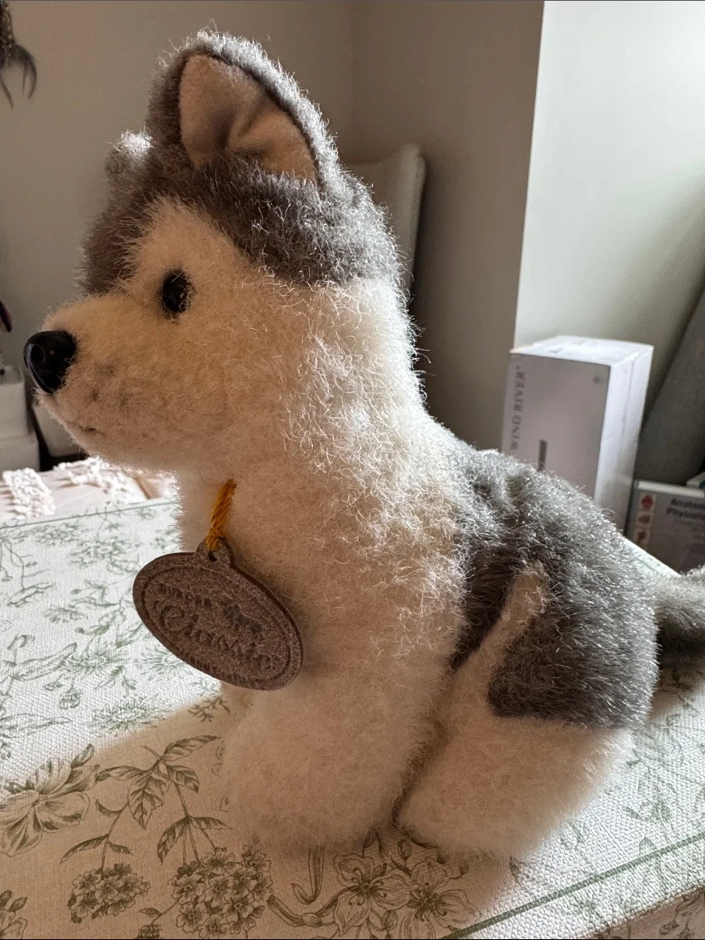 Plush Husky Dog Toy in Gray and White - Collectible Soft Plush